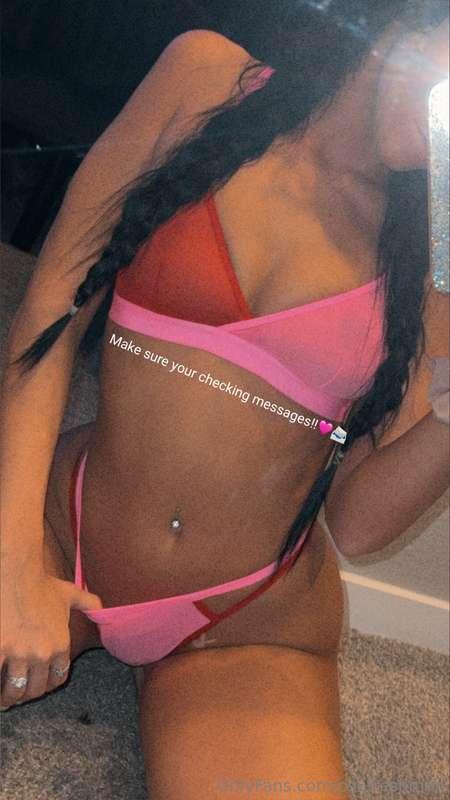 play timeeee !! you down ?? 😏