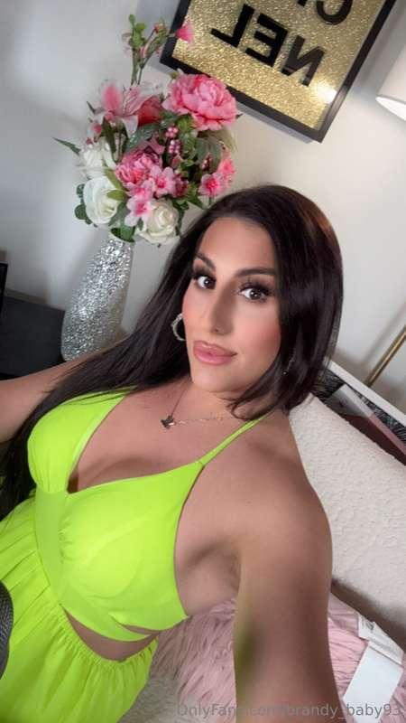Too hot to handle… think you can keep up? 😘