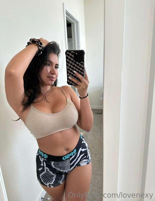 am i your dream girl?