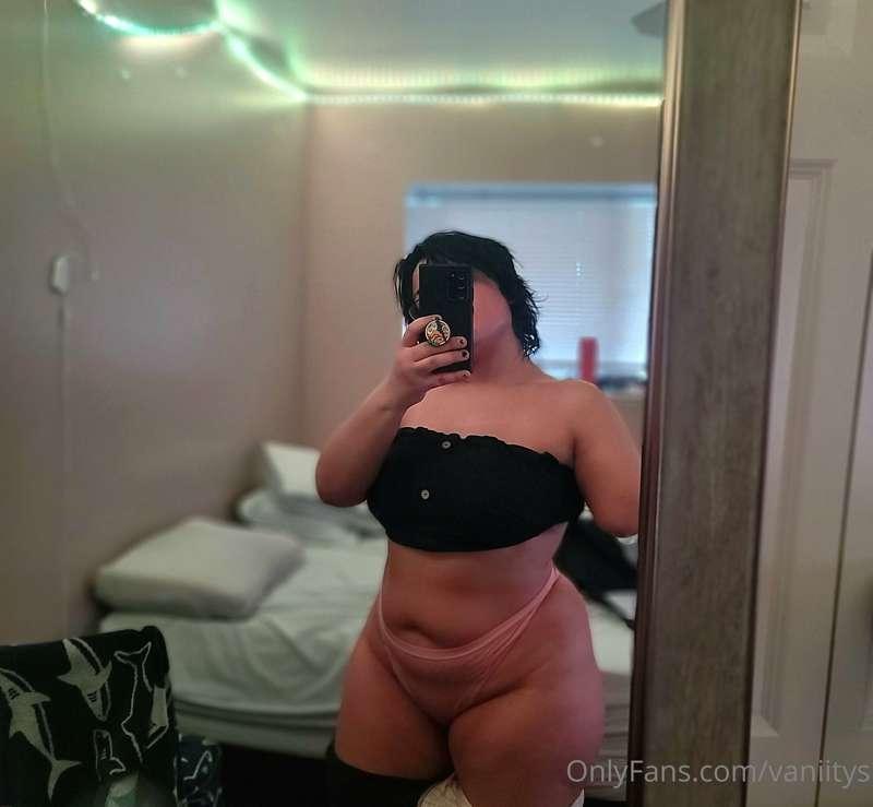 Pink panties 🎀🎀🎀