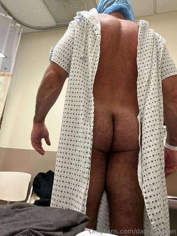 Happy belated Hump Day, babes. Dad went in for surgery yeste..