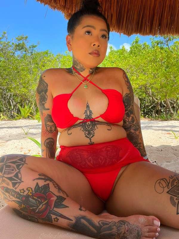 My mesh skirt kept riding up… exposing my ass and front 🙀