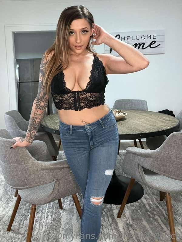 I'm waiting for you at home, just like this 😈