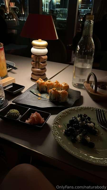 Sushi yemeden duramıyorum 😋😋