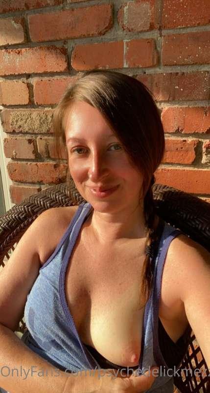 It’s the tan lines for me! 😘