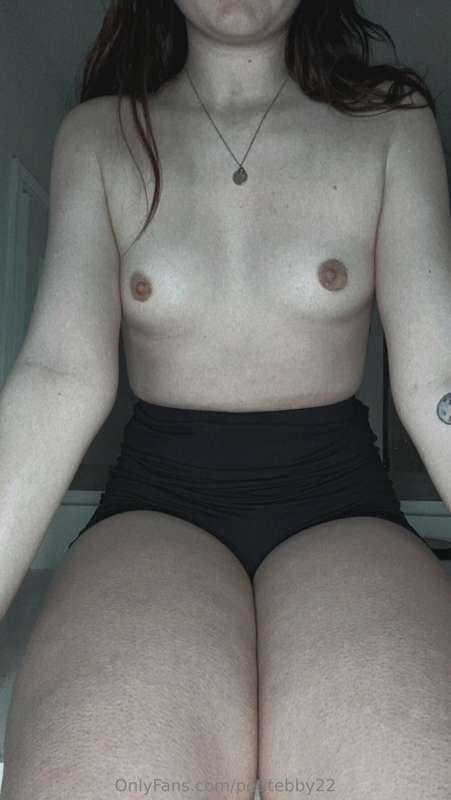 petitebby22 image #1