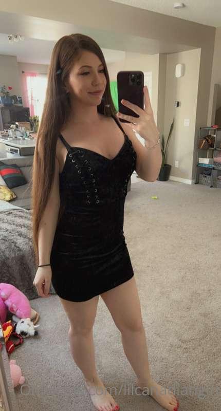 My favourite black velvet dress :)