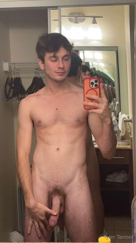 Late night nudes 😘