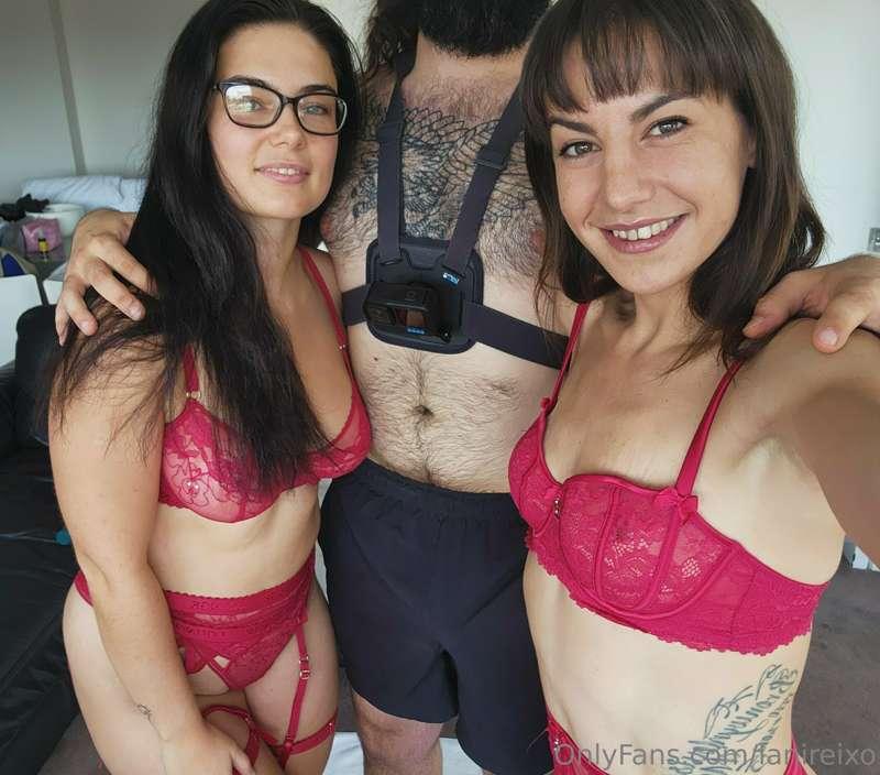 I love sharing cock with this gorgeous girl🔥🔥 w/ @sweetjess3..