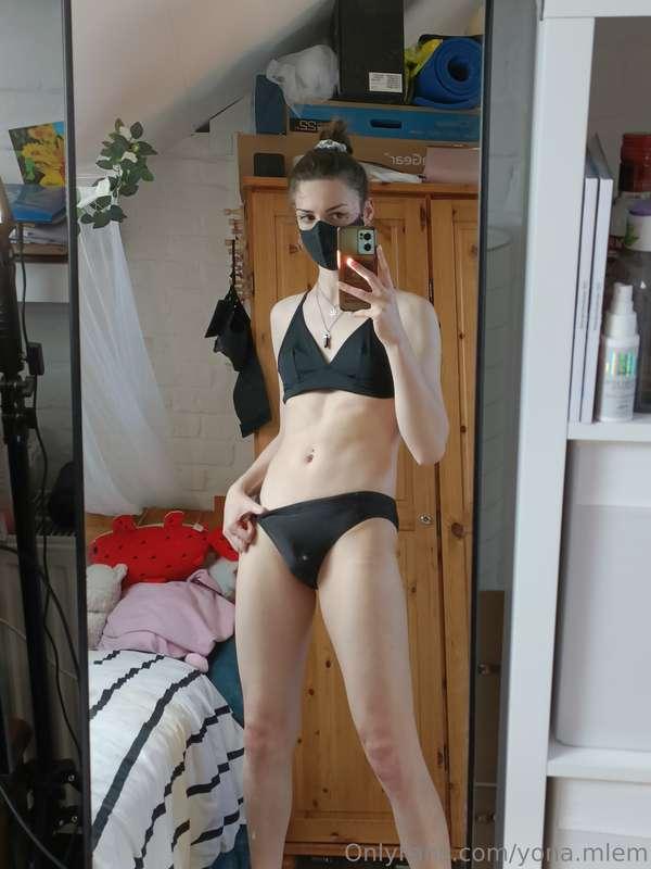 It's finally summer! Who's going to be the first to take me ..