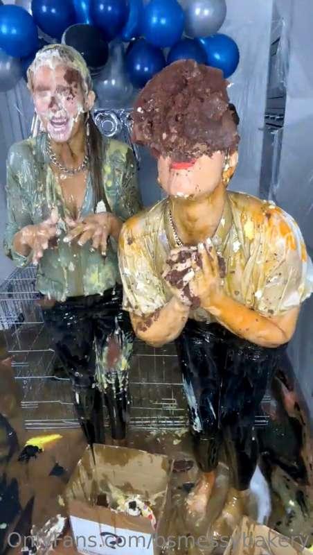 bsmessybakery image #23