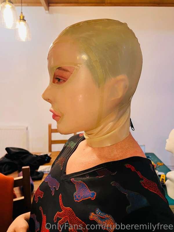 rubberemilyfree image #1