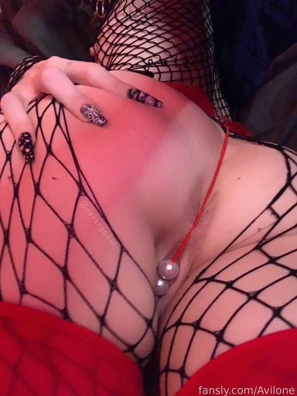 avilone image #4