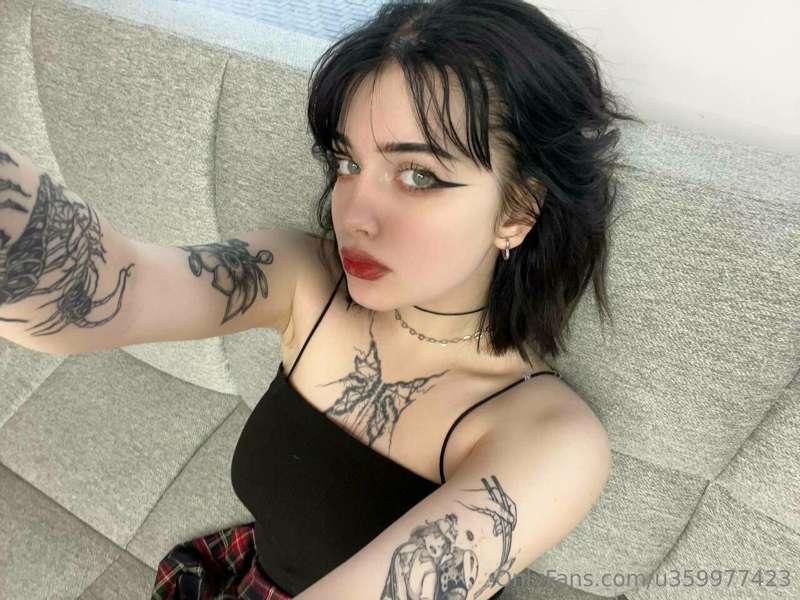 Inked with stories, one tattoo at a time. 💉✨