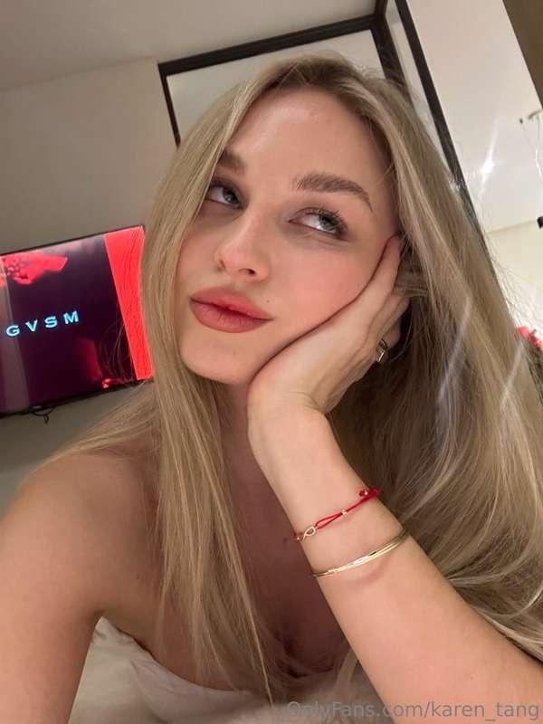 Hey, sweethearts, I've got some time, why don't we chat?💋💋