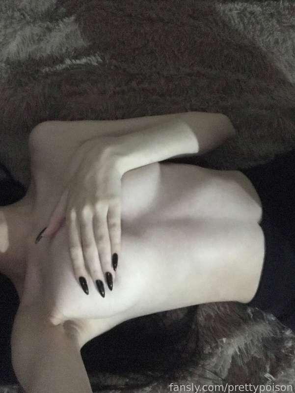 prettypoison image #0