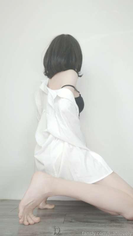 office wife..?
#fetish #photobook