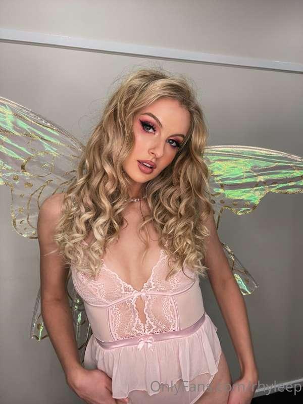 I’m here to remind u all that I am a fairy thank u and goodn..