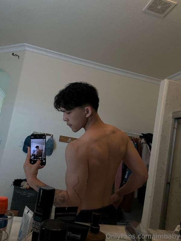 anyone wanna support/donate $5-10? Will go towards my dinner..