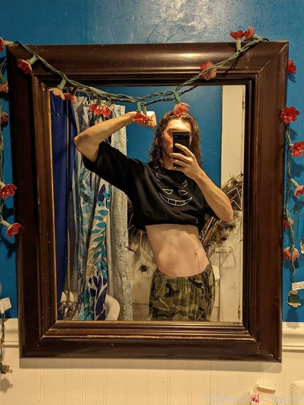 Loving this Sweater 😈