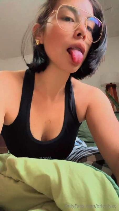 Tongues out baby 🙈