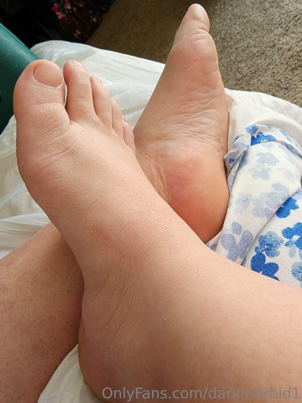 A little something to keep you going this week 😉