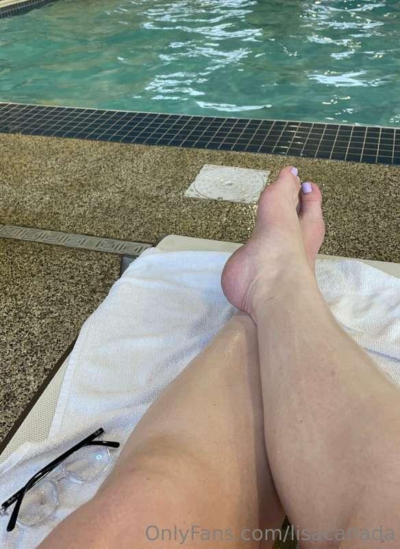 I don’t go swimming enough! Loved lazing by a pool for a few..