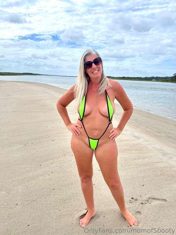 momof5booty image #7