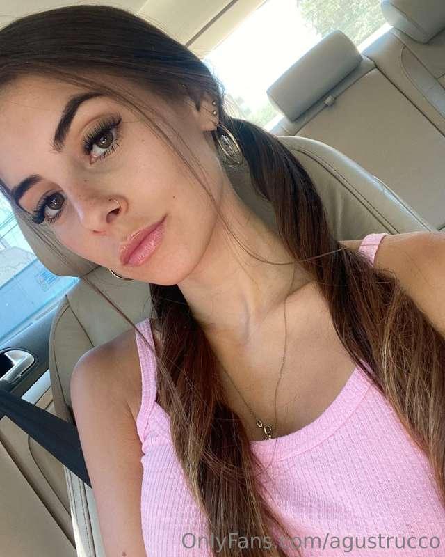 cute little girl 👧🏽👧🏽👧🏽💖🌸🌷
