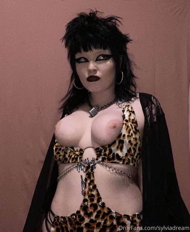 👀👀👀