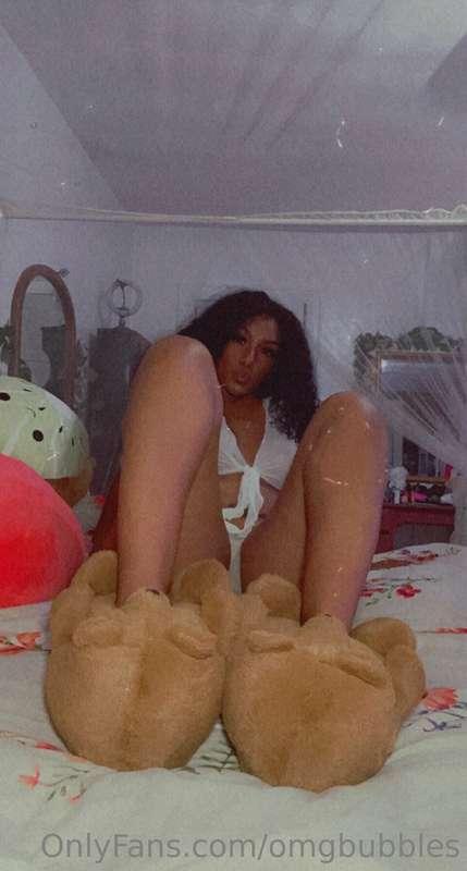 Un 🐻bear🐻 ably cute 😛