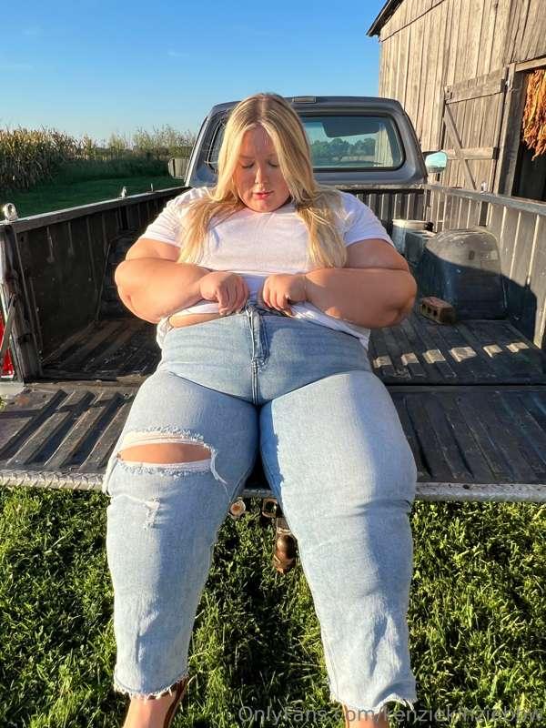 kenziekinziebbw image #7