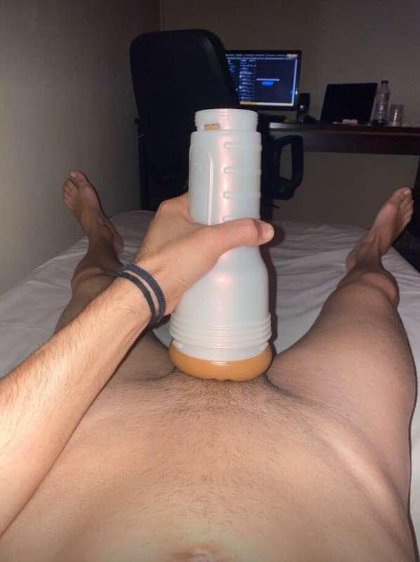 No Bot ! No Manager ! No AI !i answer every message by my se..