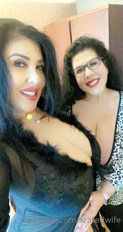 Look at our HUGE Boobs together! @jaylenerio