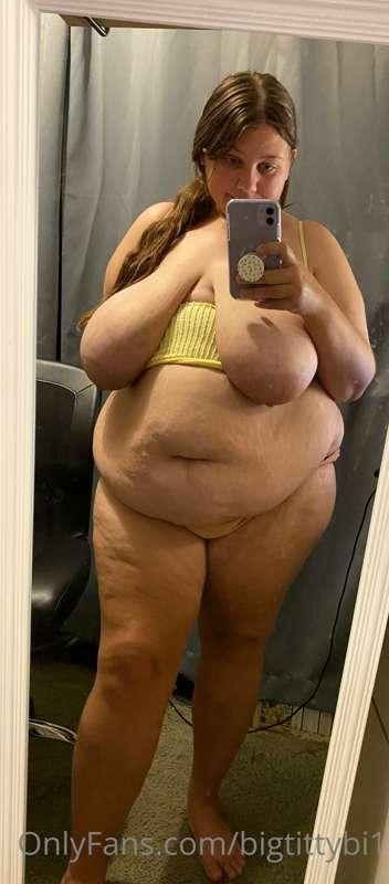 bigtittybi1 image #0