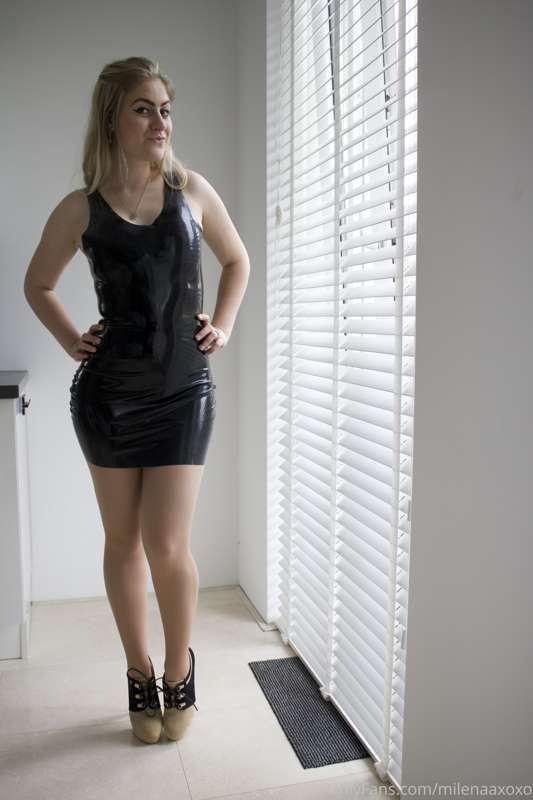 LATEXXX DRESS 🔥