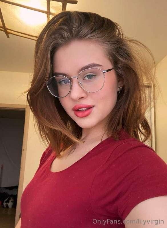 Discover @miu_rose, your new friend on OnlyFans, where every..