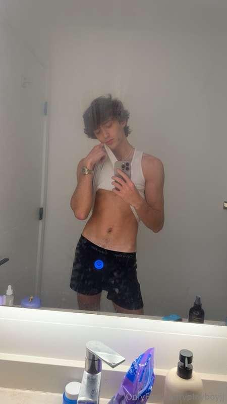 playboyjj image #0