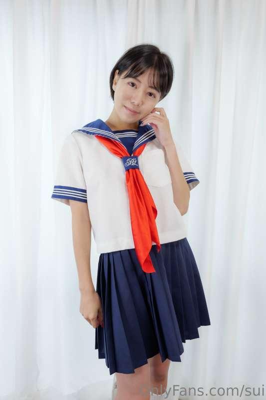 ロリ系、人妻系、GAL系、大学生系、清楚系...etcのお店で働いてきたけど1番客層がいいのはGAL😈明るいお客さん多い..