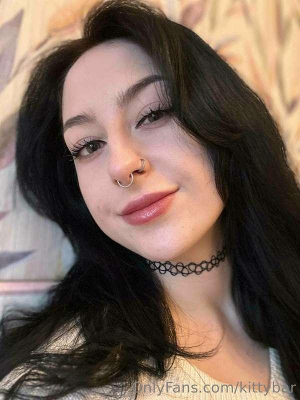 guys, your girl is working her ass off (like literally) so n..