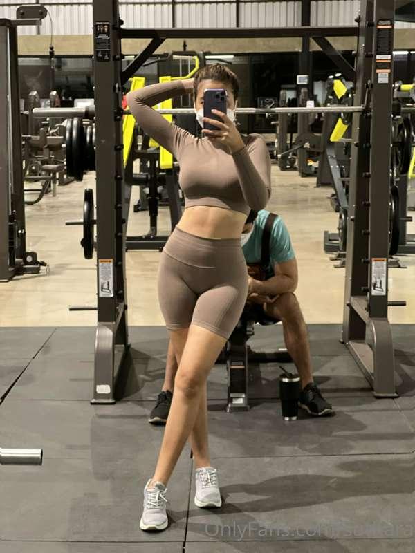 ฟิตหน่อยช่วงนี้💪💪