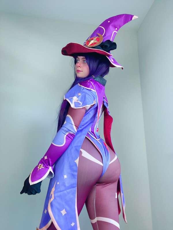 Mona cosplay part 2