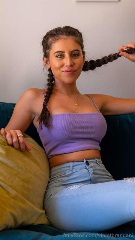 would you eat me out like a good boy? 😋