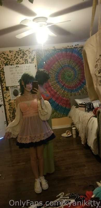 POV: my outfit for our first date