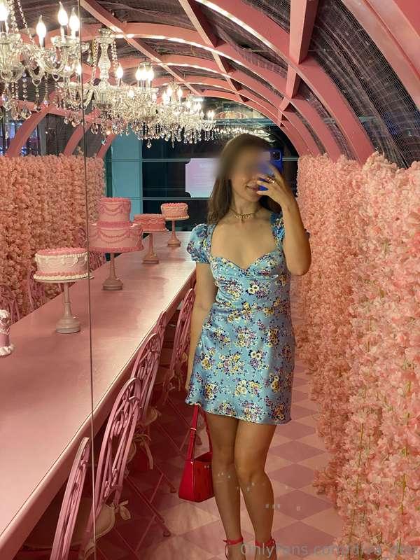 Im spending my vacation in Paris and it’s all magical! Im in..