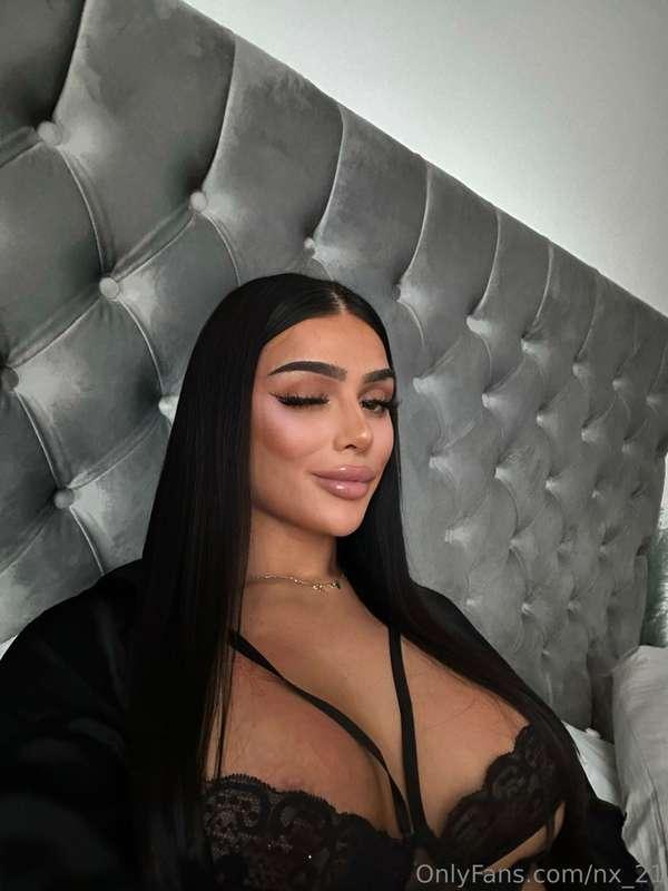Hello mes bébés , vous allez bien ? si vous avez une envie n..