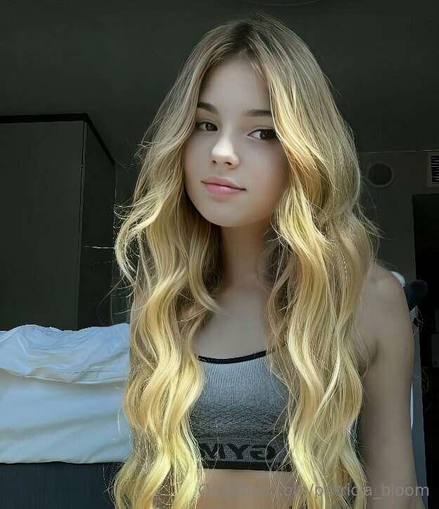 🔥 STOP SCROLLING 🔥@milared_free 

😇 VIP @red_mila @red_mila ..