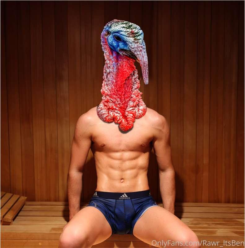 Happy Thanksgiving Everyone!!!  I'm roasting my juices in th..