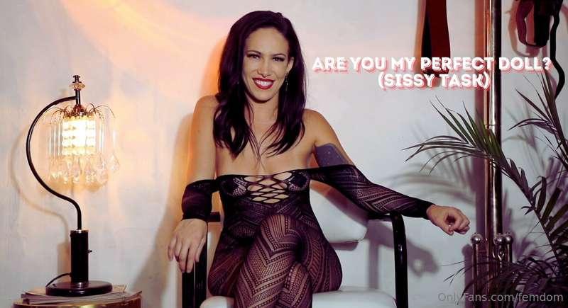 Oh how I love my sissies. All of my dolls have to reprogram ..