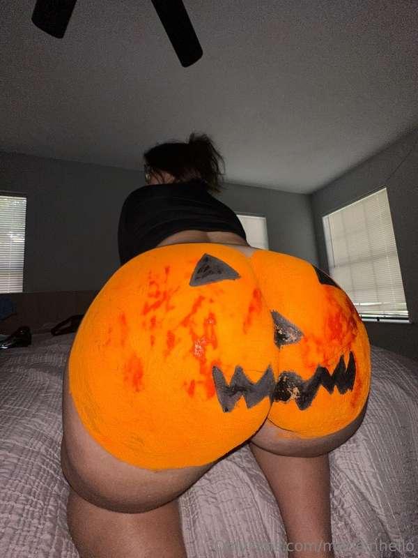 pumpkin creampie for dessert?👻